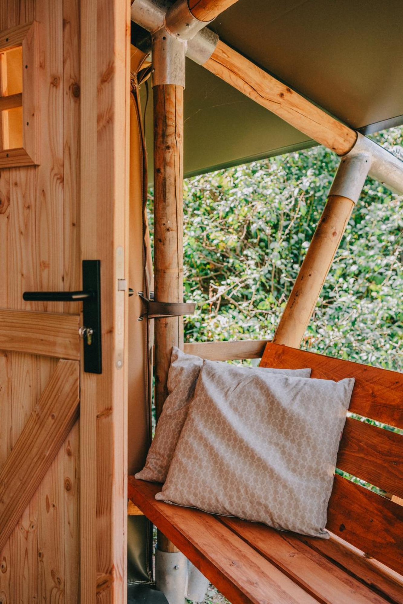 Готель Rendes Glamping Balatonrendes Екстер'єр фото