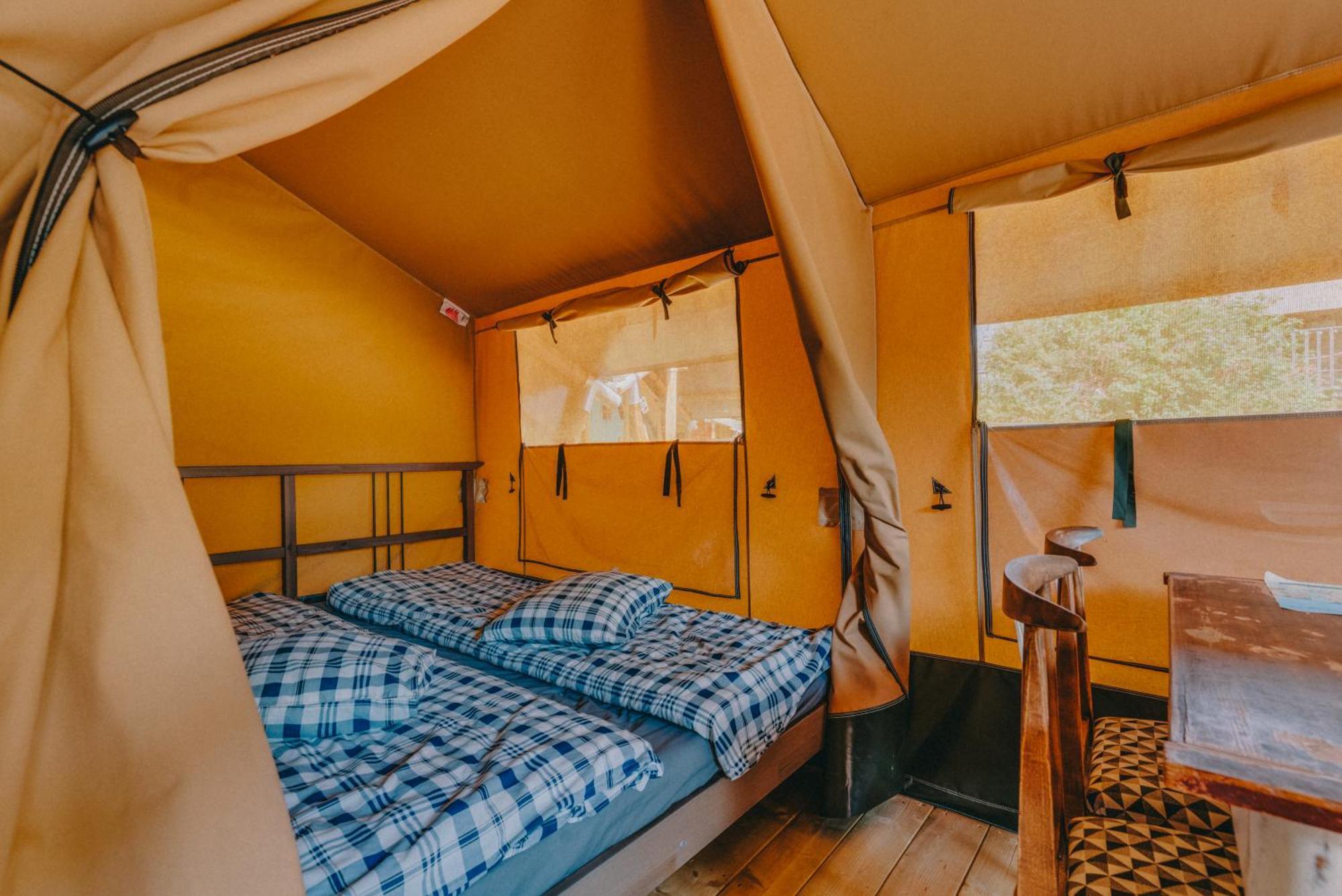 Готель Rendes Glamping Balatonrendes Екстер'єр фото